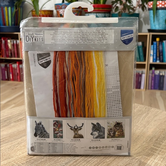 Vervaco DIY Cross Stitch Kit with Elephants - Picture 6 of 6